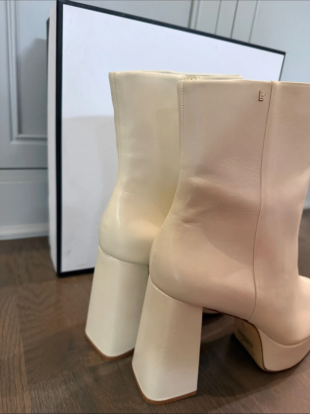 Larroude Dolly Boot in Kid Skin Ivory Brand NEW w Box & Dustbags/Packaging